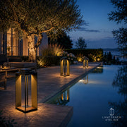 Schwarze Solar-Laternen mit warmem Licht am Pool, Garten und Terrasse