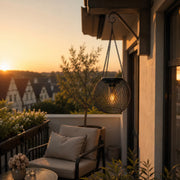 Solar-Hängelaterne aus Metall mit Eisendrahtnetz für Balkon und Außenbereich