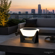 Solar-Pfeilerlaterne aus Edelstahl für Balkon, Terrasse und moderne Außenbereiche
