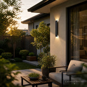 Weiße Außenlampe aus Aluminium für moderne Fassade, Balkon und Außenbereich
